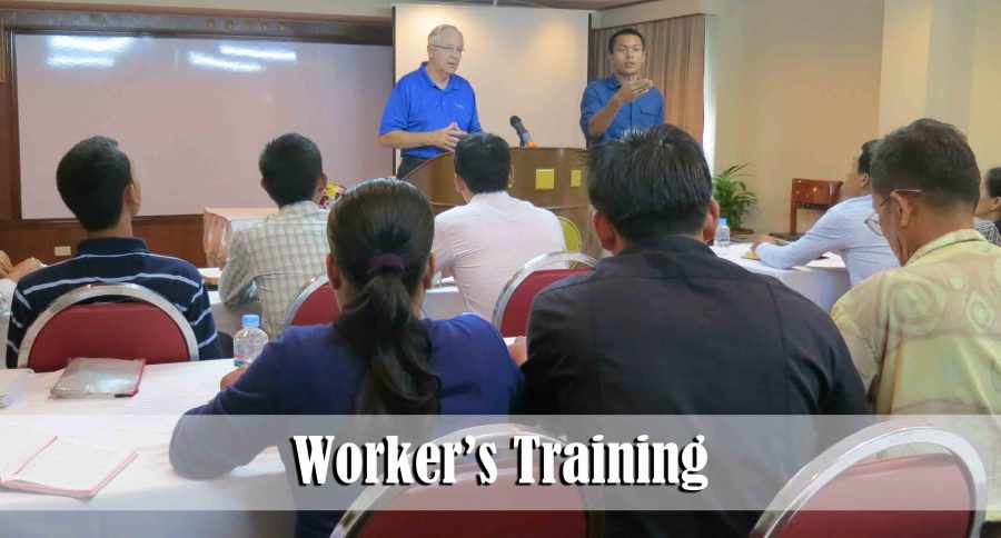 8.13.15-workers-training4