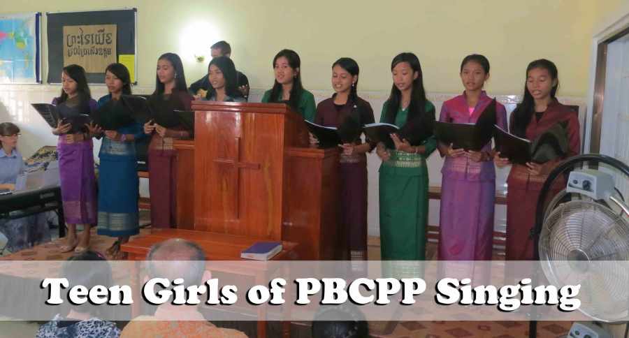 10.18.15-Teen-Girls-Singing